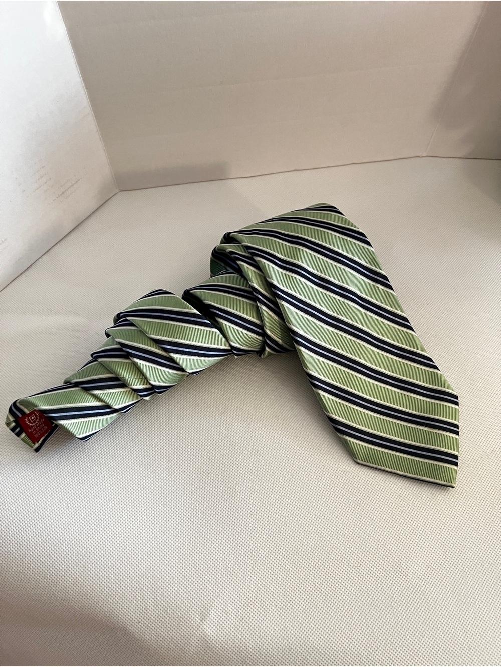 Chaps Green Navy Blue Striped Necktie Neckwear Tie 100% Silk L, 61" X W, 3.5"